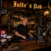 Julles Pub
